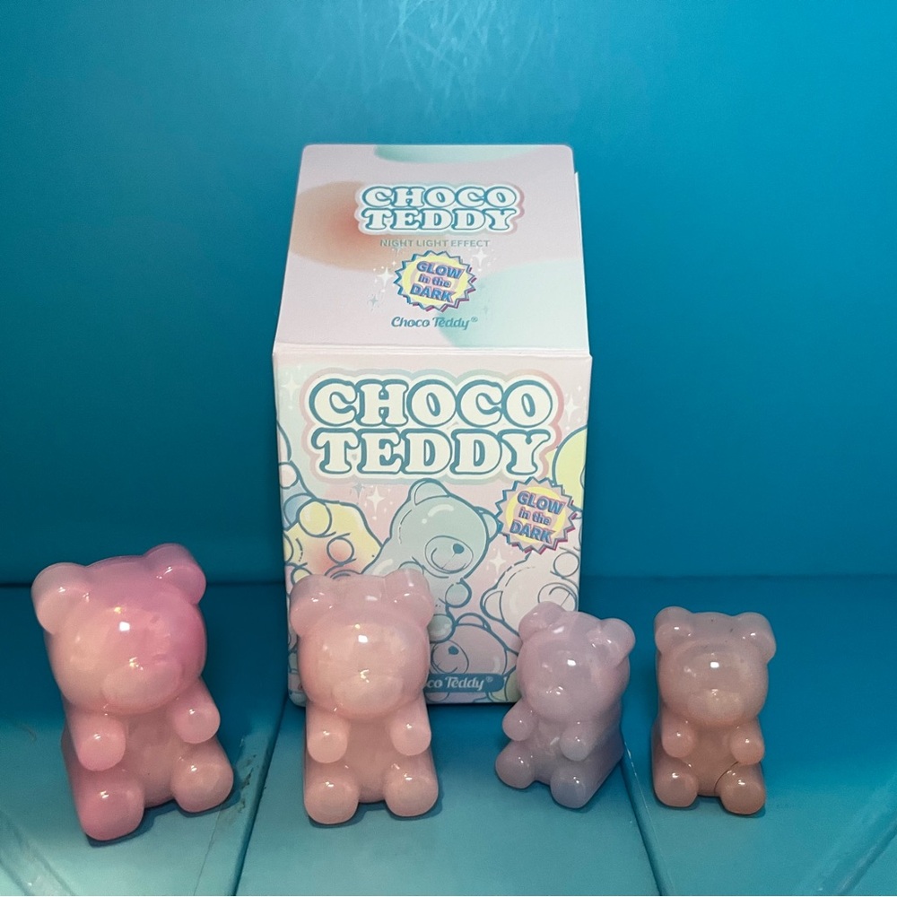Choco Teddy - Colorful Candy Chocolate Bear Blind Box Figures - Glow in the Dark